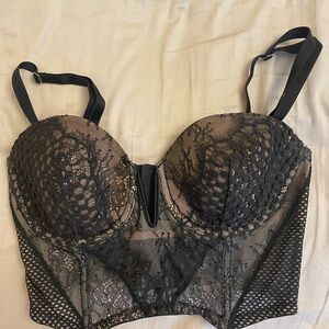 Elegant Black Lace Bustier